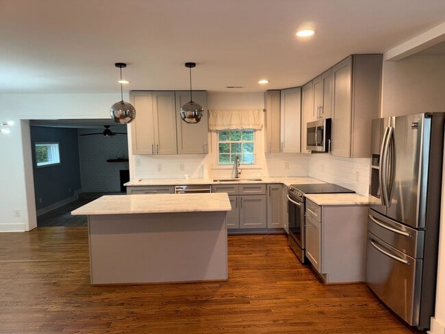 Photo - Beautiful Three Bedroom Home in Plaza Midwood!
