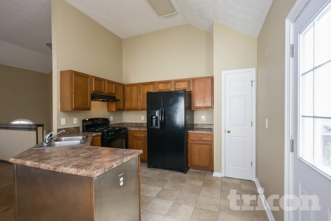 Photo - 160 Eagle Glen Dr