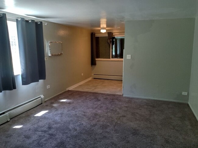 Photo - 1994 Elmira St