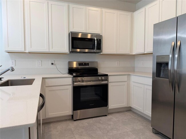 Photo - 2950 Savoir Ave