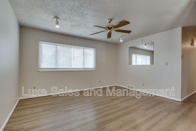 Photo - 1805 Melody Dr