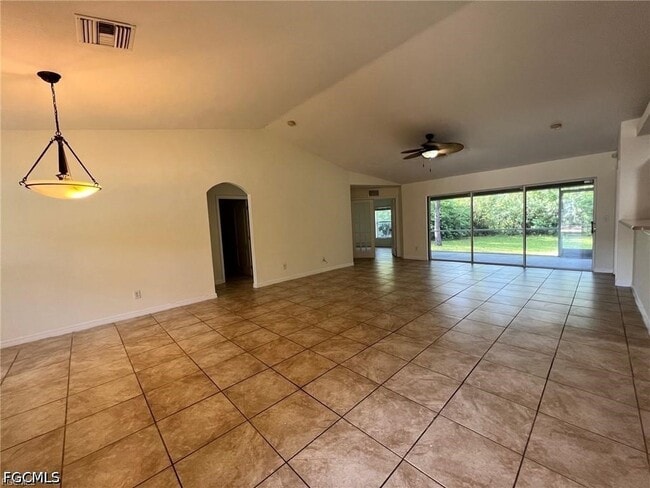 Photo - 3307 36th St W