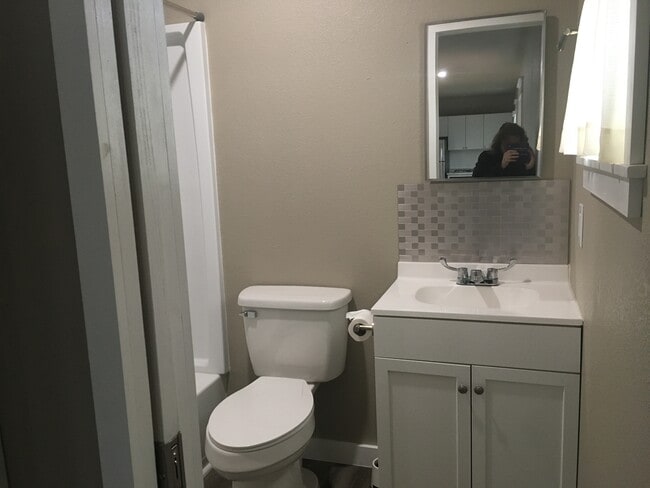 Photo - 862 Hard Luck Rd