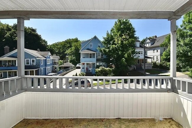 Photo - 30 Sachem St Unit Apt 2R