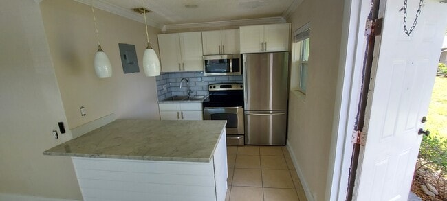 Photo - 1407 Holly Heights Dr Unit 2