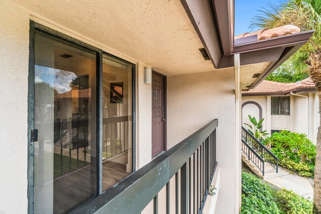 Photo - 5151 W Club Cir Unit 206