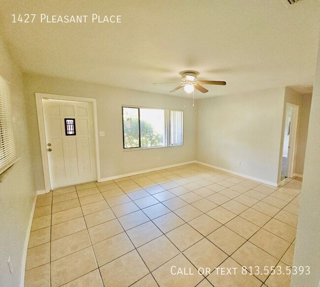 Photo - 1427 Pleasant Pl