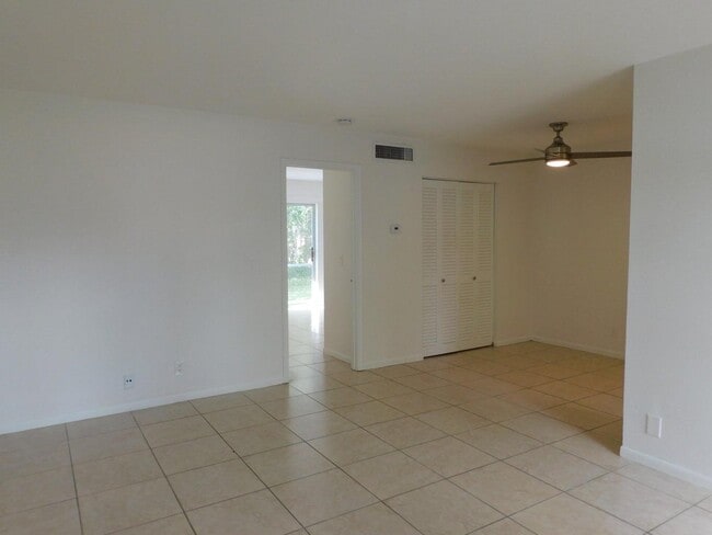 Photo - 640 SE 2nd Ave Unit 107