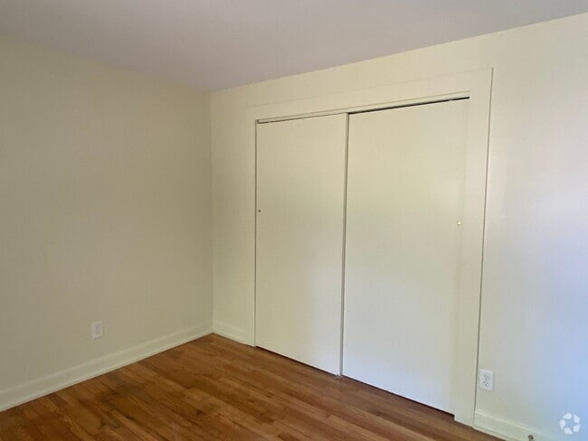 Building Photo - 525 Green St Unit 527 Rental