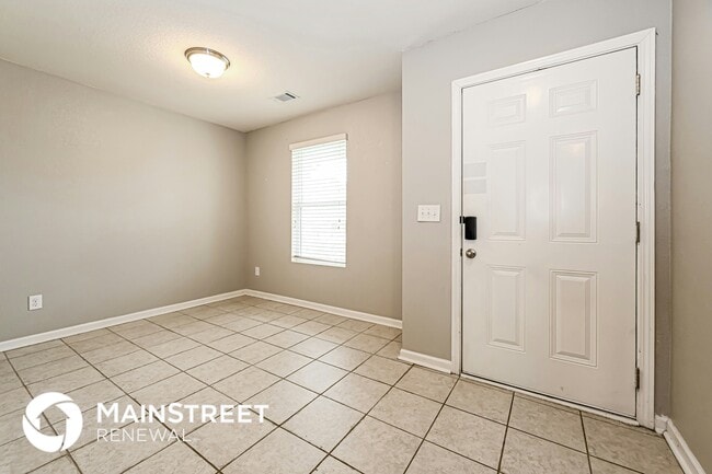 Photo - 2509 Queen Bee Dr