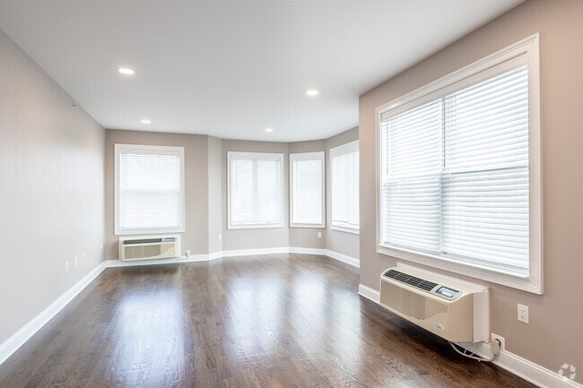2BR 2BA - 1,331SF