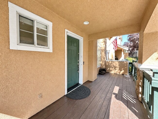 Photo - 5000 Starling St