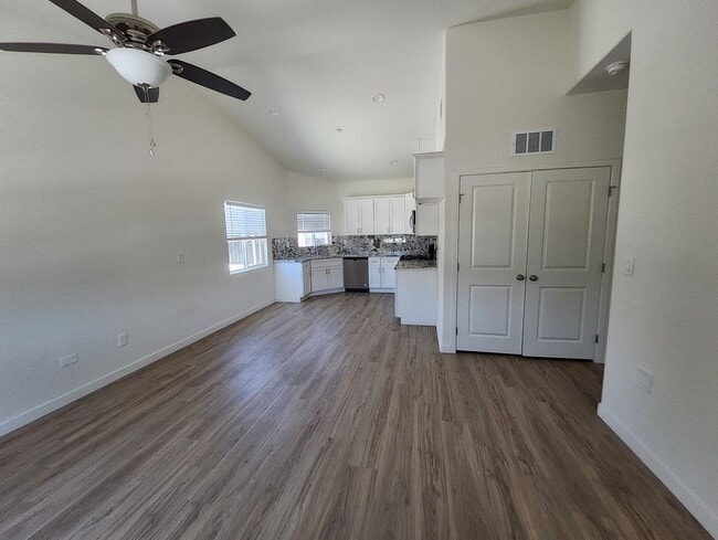 Photo - 8606 Grandy St Unidad 8606 Grandy  A