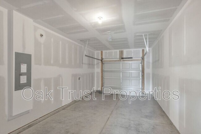 Photo - 726 Ridgley Dr