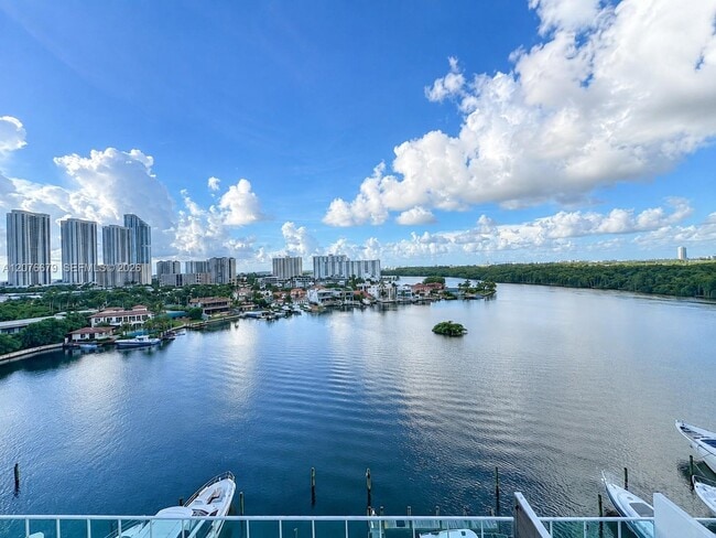 Building Photo - 400 Sunny Isles Blvd Unit 908