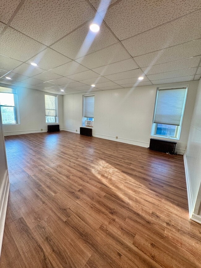 Photo - 101 Lewis St S Unit 2