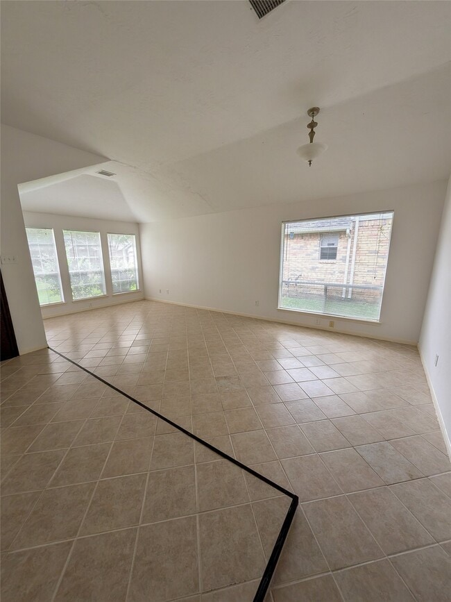 Photo - 3214 Kempwood Dr