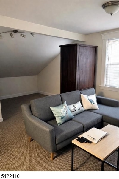 Photo - 7 Midland Ave Unidad 2