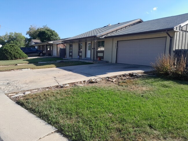 Building Photo - 9241 N King Way Rental