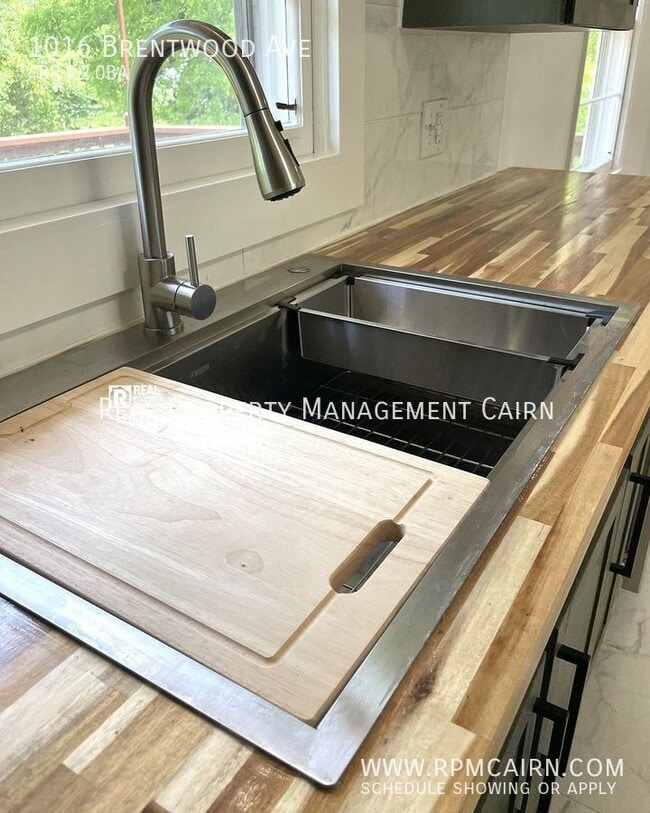 Photo - 1016 Brentwood Ave