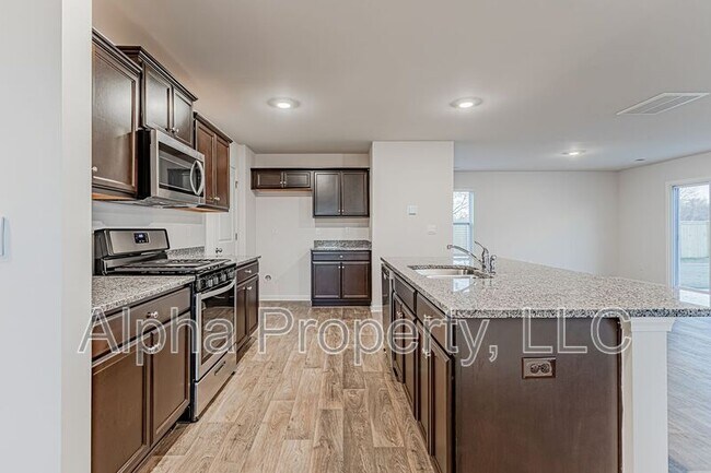 Photo - 1210 Murdock Cir