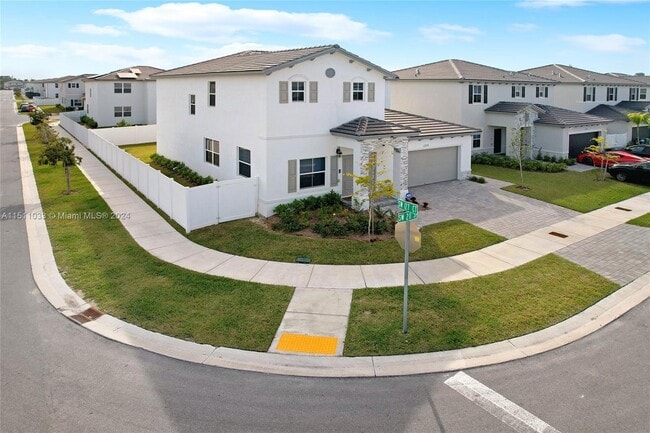 Photo - 12729 SW 211th St Unit 1