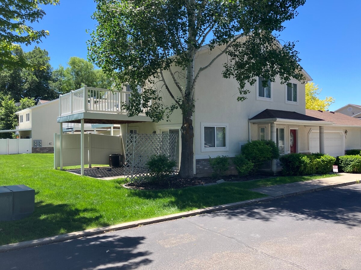 Photo - 386 E 1530 N Unit Devonshire Downs
