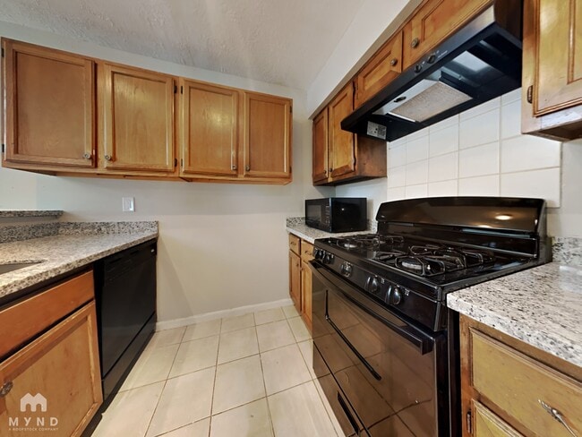 Photo - 4159 Amir St