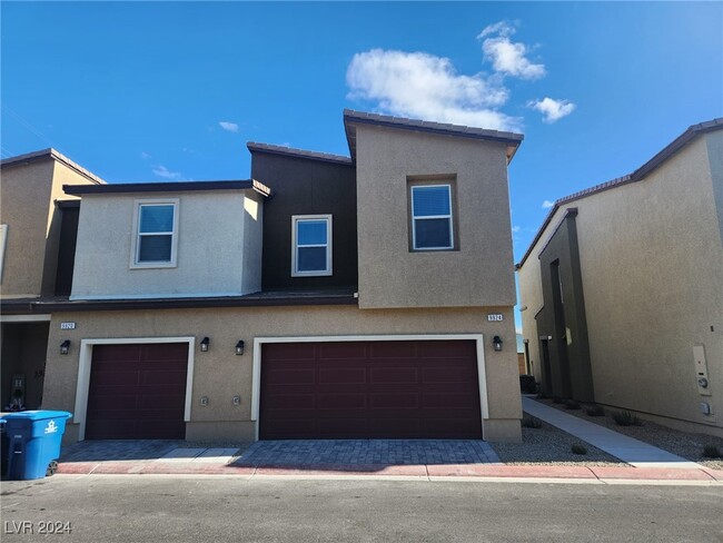 Photo - 9924 Marigold Hls St Townhome