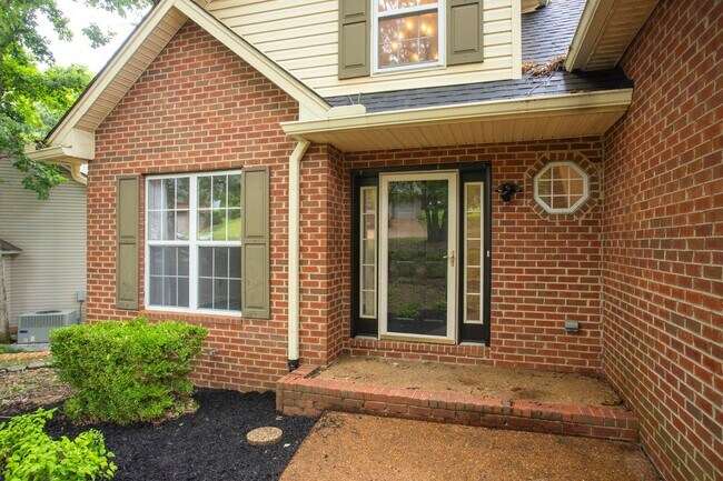 Photo - Charming Hendersonville Home!