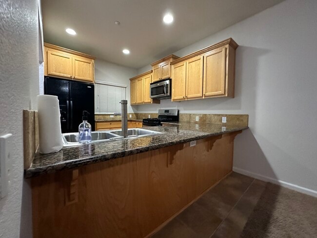 Photo - 4930 Dover Ln Unit 1509