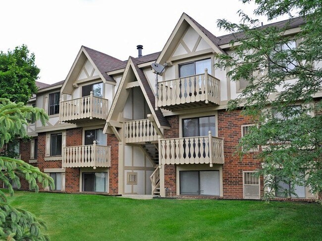 Fox Pointe Apartments