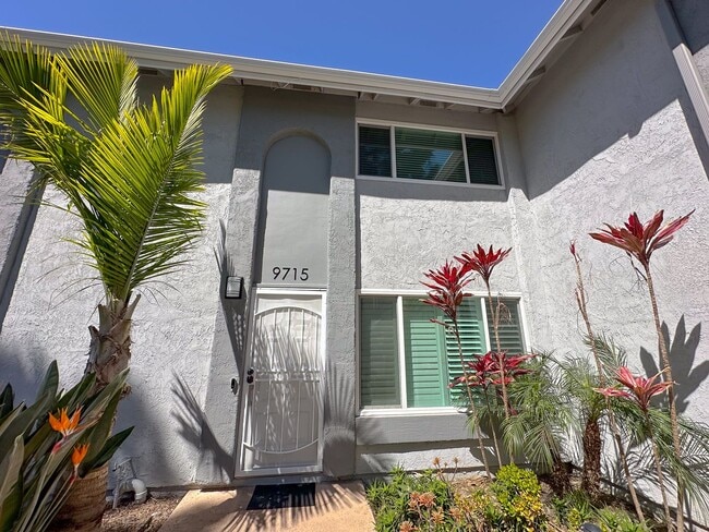 Remodeled 2 Bedroom 1.5 Bath Attached Town... - Remodeled 2 Bedroom 1.5 Bath Attached Town... Casa