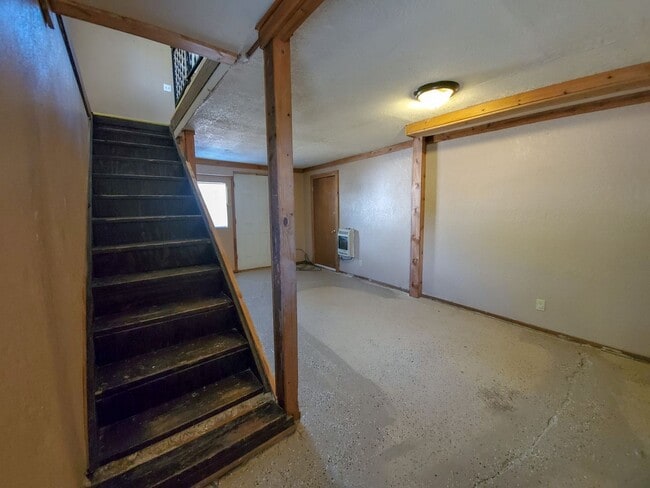 Photo - 310 E Washington St