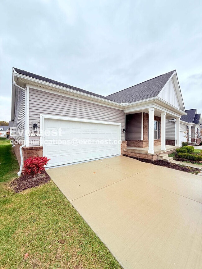 Building Photo - 3767 Park Creek Ln