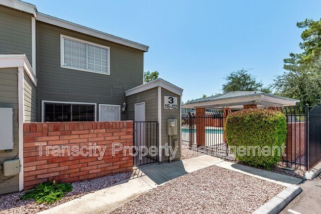 Building Photo - 2301 E University Dr Rental