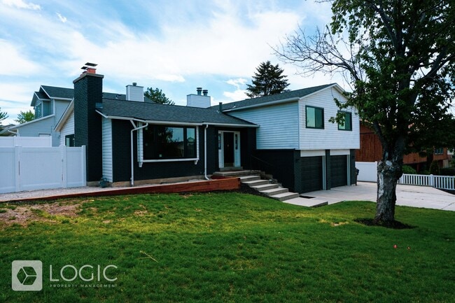 Photo - 1208 E Cedar View Dr