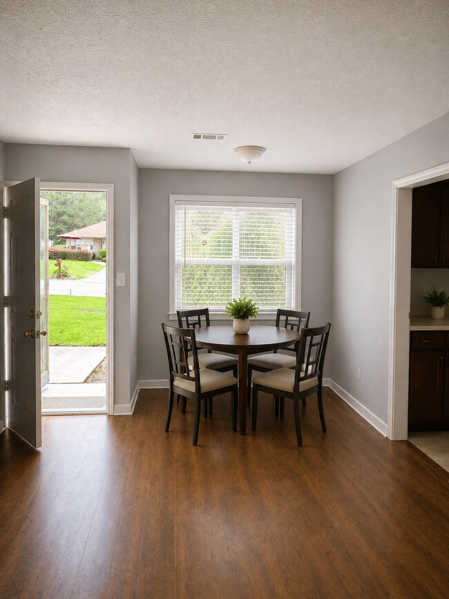 Photo - 1749 Rocky Ridge Dr NW Unidad A