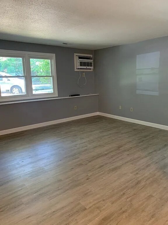 Photo - 1261 Church St Unit 27