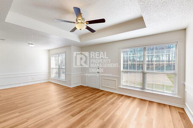 Photo - 404 Truman St Unit 404 Truman  -  A