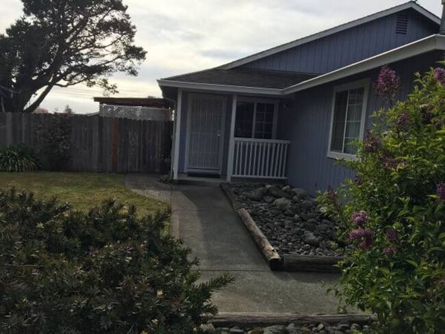 Lovely 3-Bedroom Duplex for Rent in McKinl... - Lovely 3-Bedroom Duplex for Rent in McKinl... House
