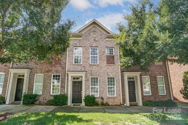 Photo - 9519 Longstone Ln Townhome