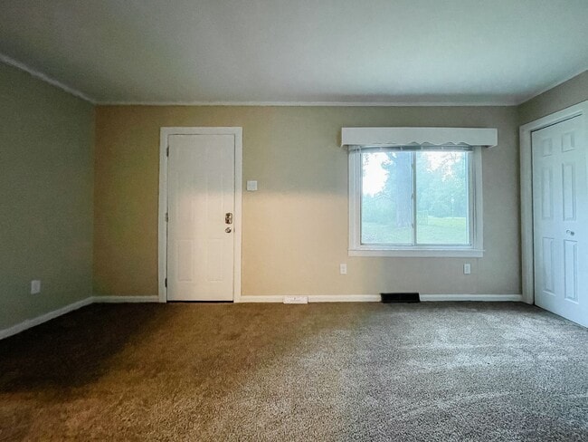 Photo - Coming Soon! Cozy 2 Bed / 1 Bath Home — Pet Friendly!