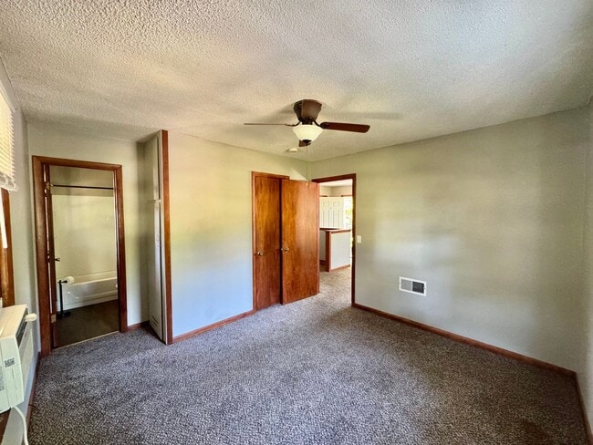 Photo - 414 N Mulberry St Unit D