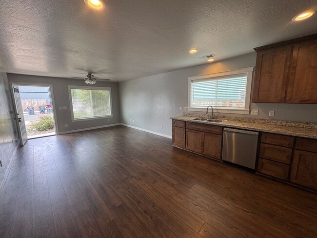 Photo - 2228-2230 Lozier Ct Unit 2230