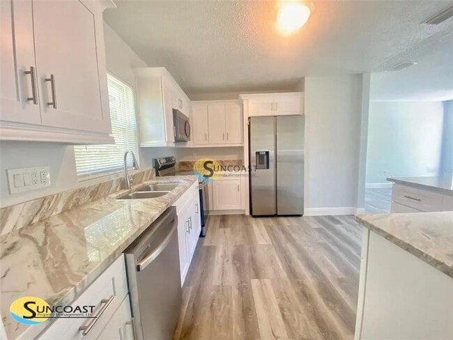 Photo - 1419 NE 25th Pl