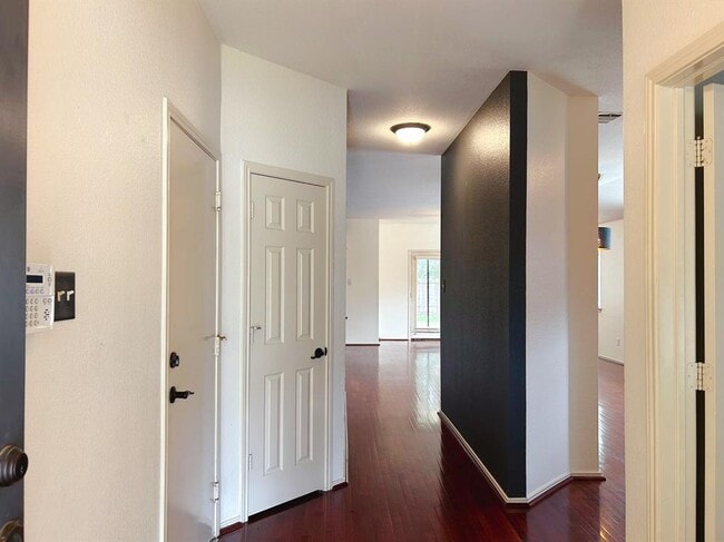 Photo - 3589 Rock Shelf Ln