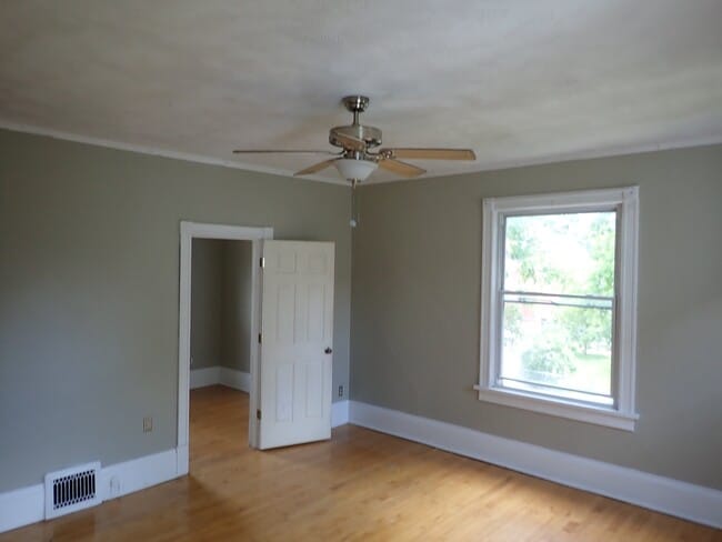 Photo - 2816 N Fratney St Unidad 4