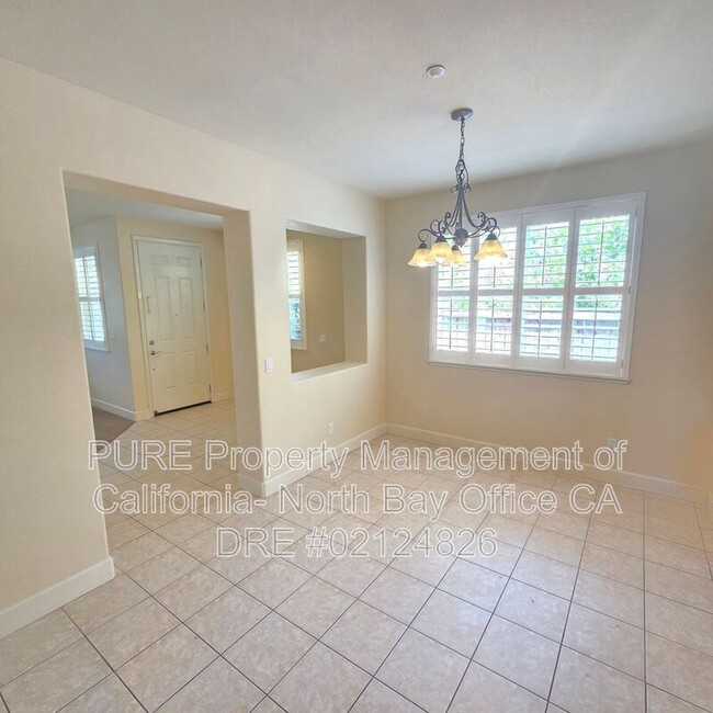 Photo - 901 Colabianchi Ln
