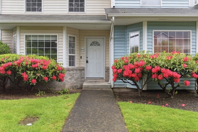 Photo - Peaceful Corner Townhome in the Heart of Sumner